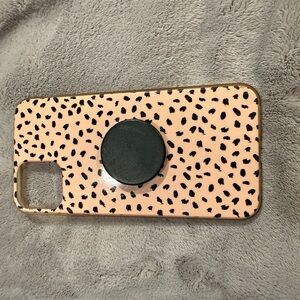 Leopard Print Phone Case with Black Grip